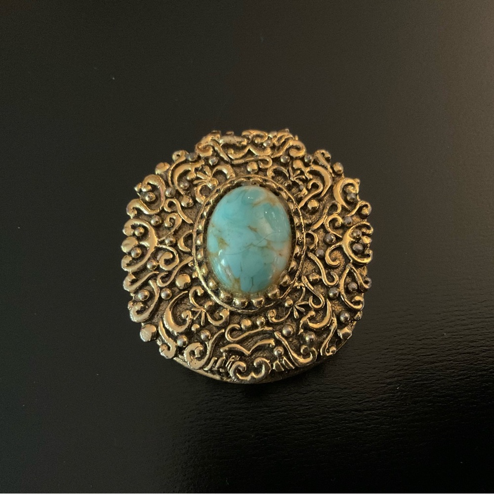 Vintage MAX FACTOR, solid “Hypnotic”, “Perfume” Compact W/Turquoise Stone.